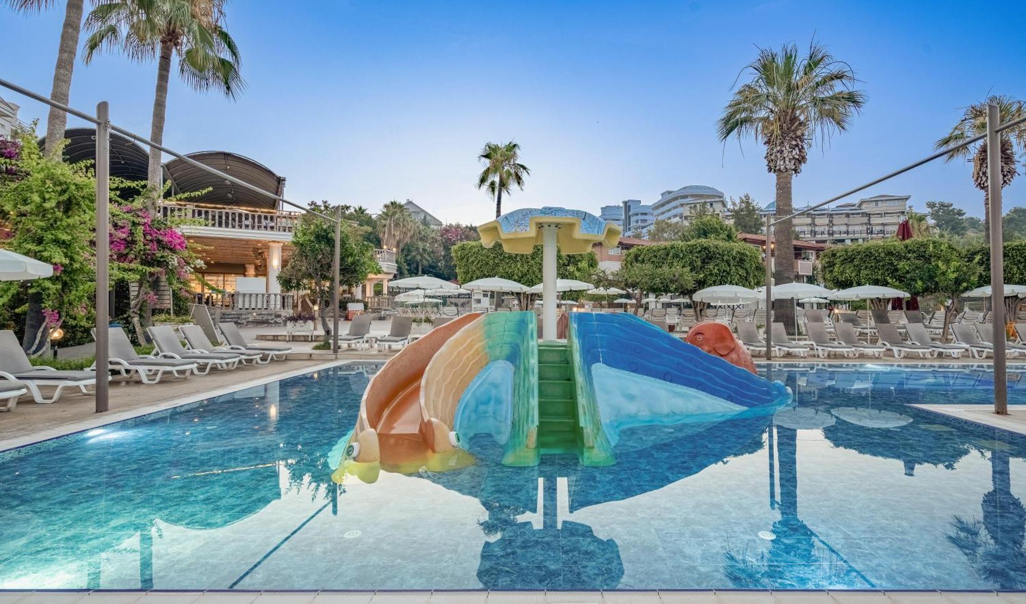 Justiniano Theodora Resort أوكورجالر المظهر الخارجي الصورة